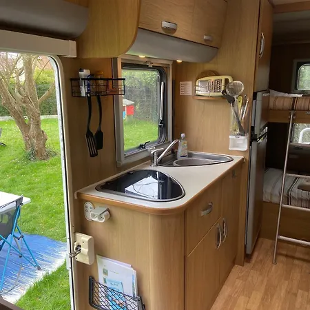 Luxury tent Camping-car Au Charme De La Foret *